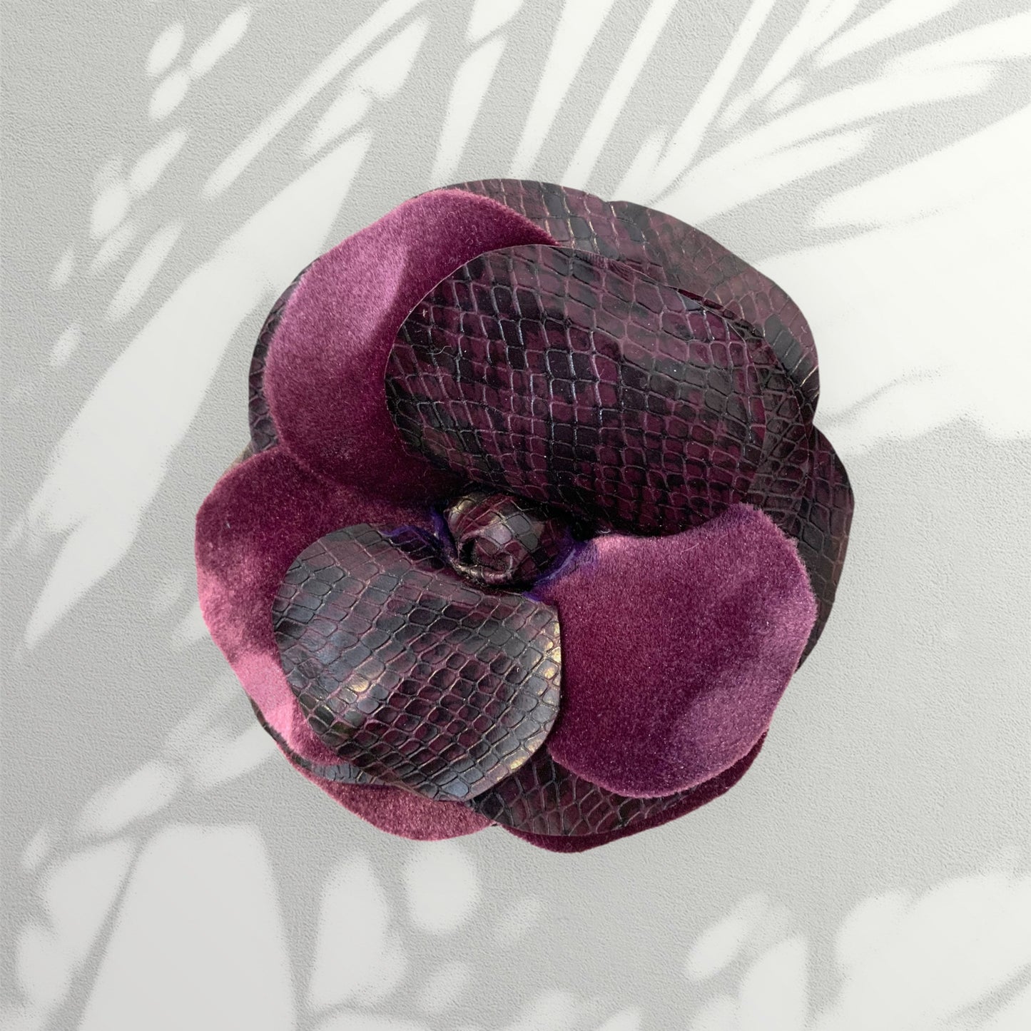 Flower Brooch | Velvet-Faux Leather Burgundy Small