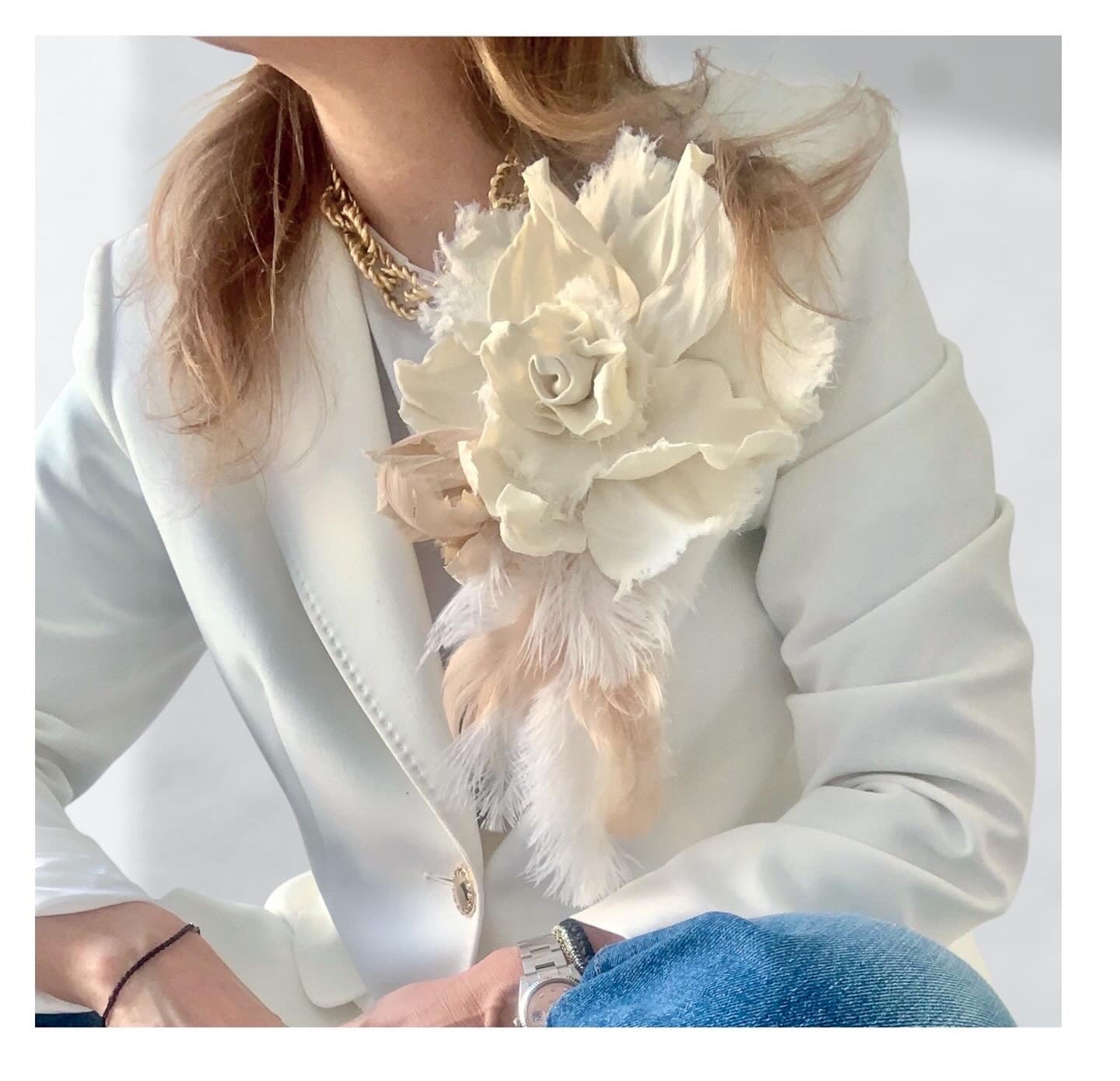 Brooch | Feather Silk Ivory Large