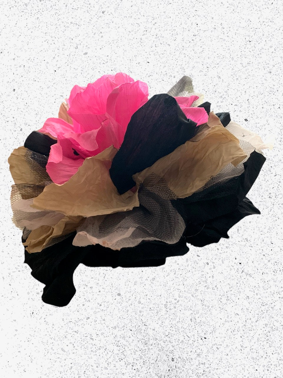 Brooch | Soie sauvage-Tulle Pink Indien-Black & Beige Large