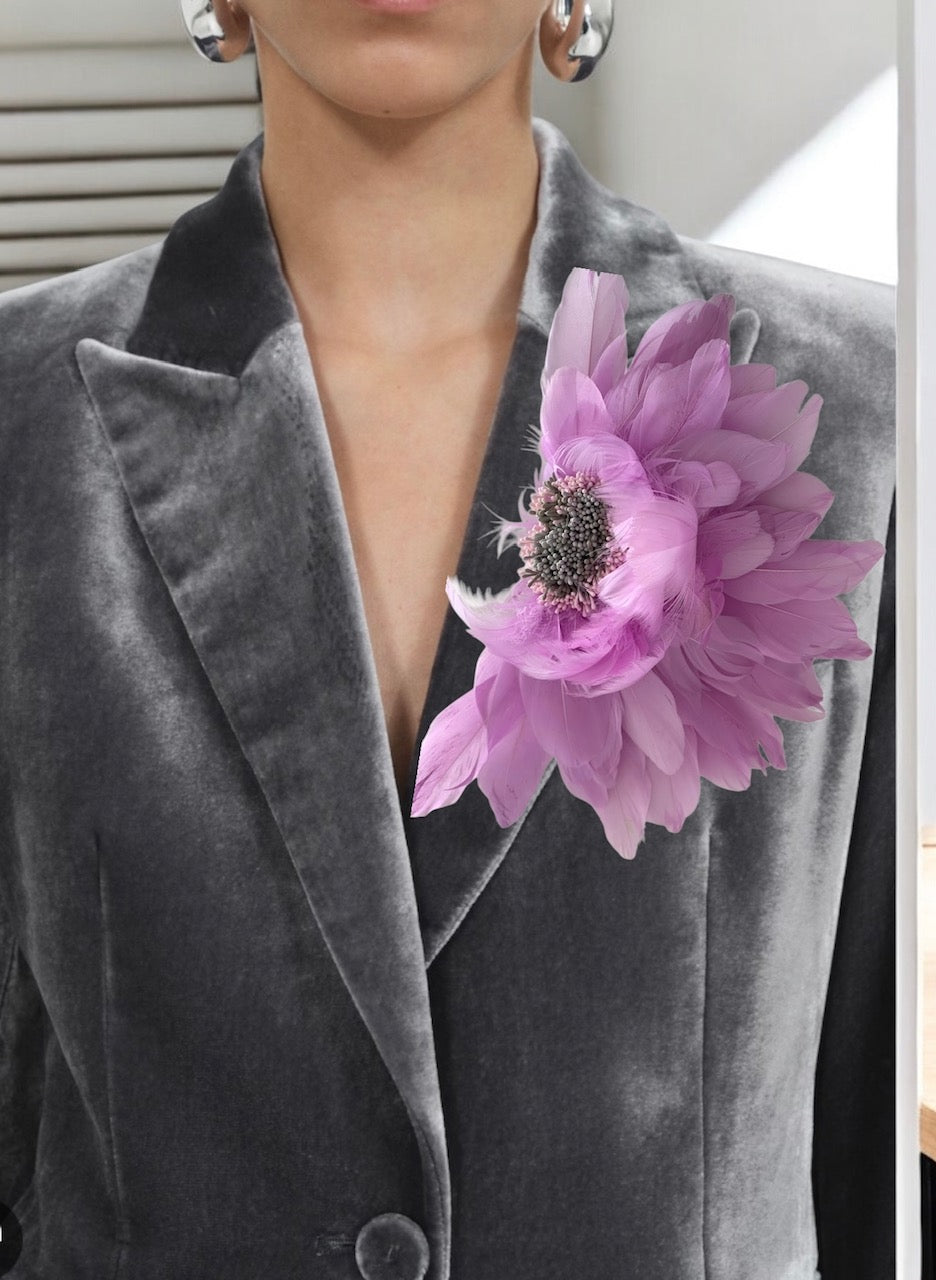 Feather Brooch | Lilac Large