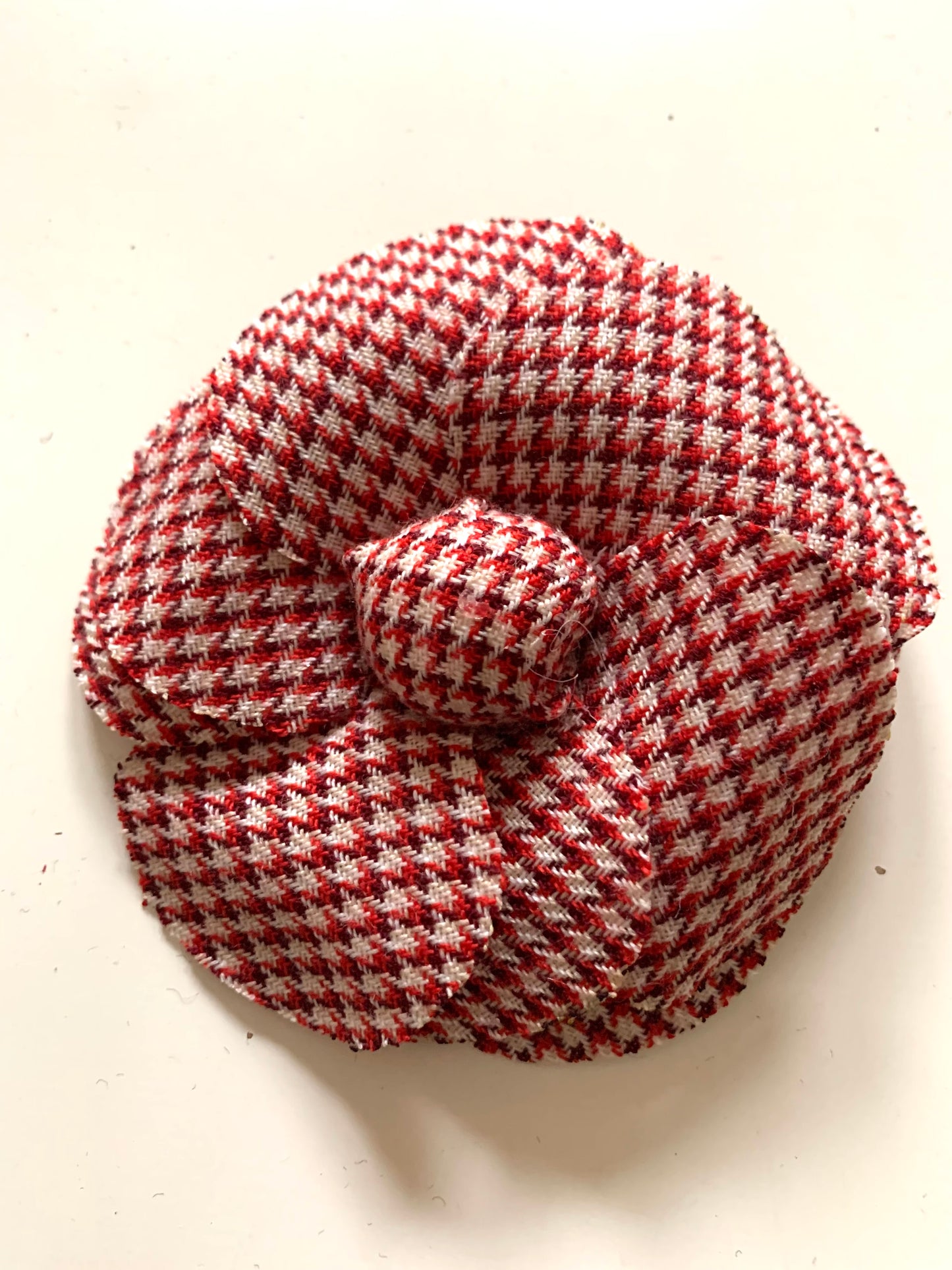 Flower Brooch| Tweed Wool Fabric Red Beige Small