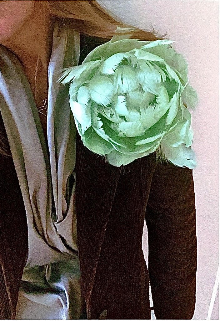 Feather Peony | Light Mint