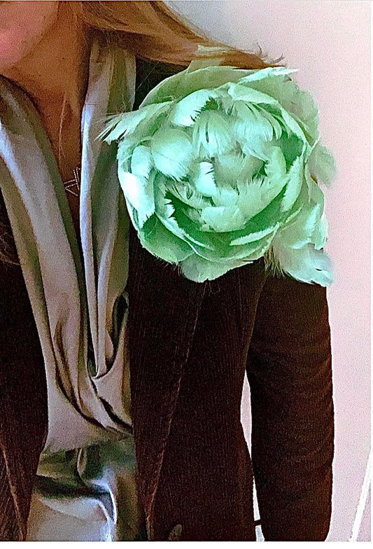 Feather Peony | Light Mint